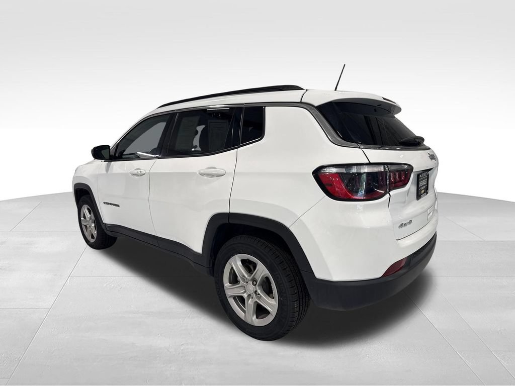 Used 2024 Jeep Compass Latitude AWD/4WD image 44
