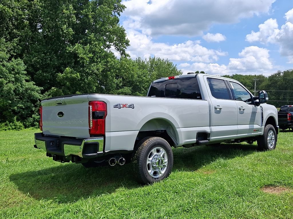 New 2026 Ford F350 XLT w/ XLT Premium Package AWD/4WD image 4