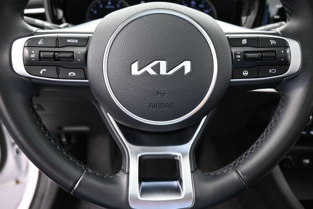 Used 2023 Kia K5 EX FWD image 33