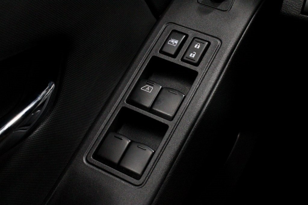 Certified 2024 Nissan Frontier SV w/ SV Convenience Package image 27