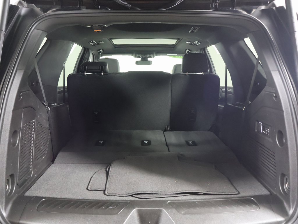 Used 2022 Chevrolet Tahoe LT w/ LT Signature Plus Package image 13