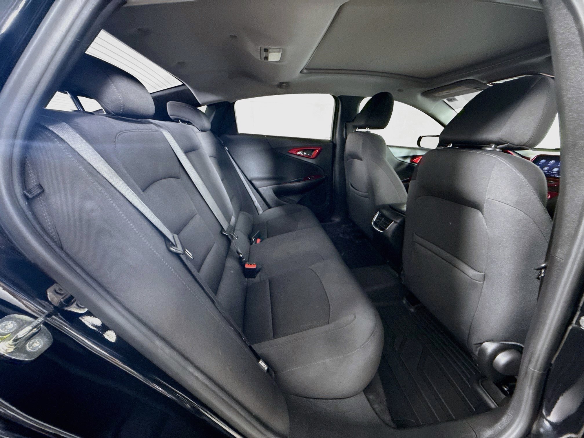Used 2022 Chevrolet Malibu LT FWD image 30