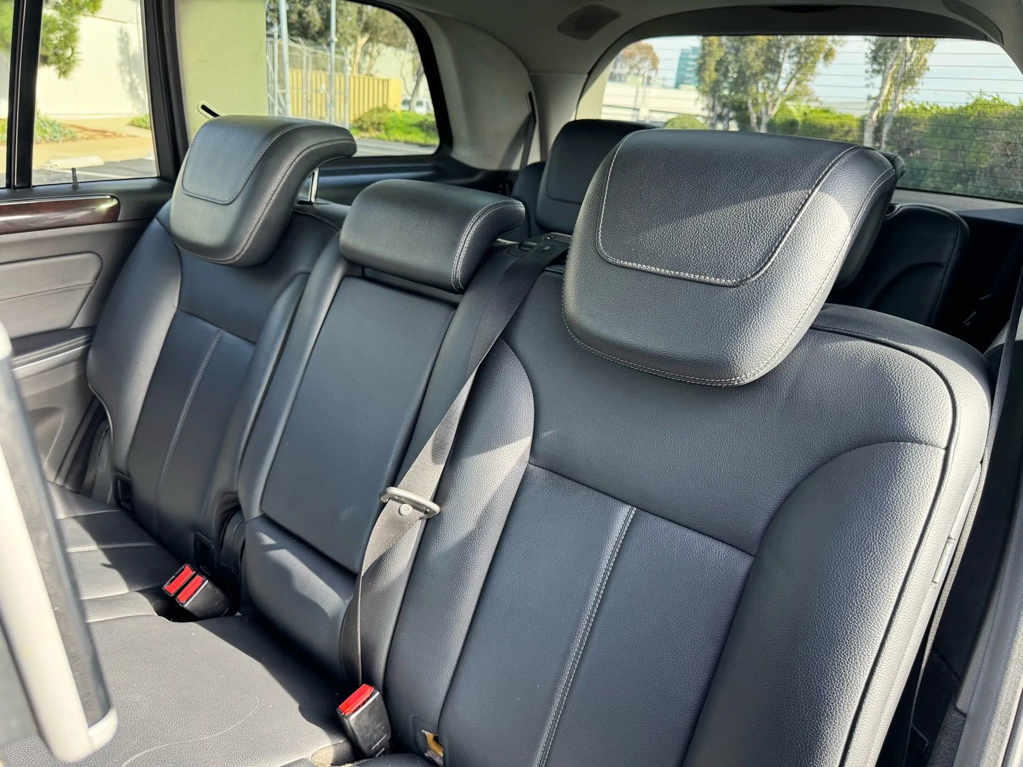 Used 2012 Mercedes-Benz GL 450 4MATIC image 40