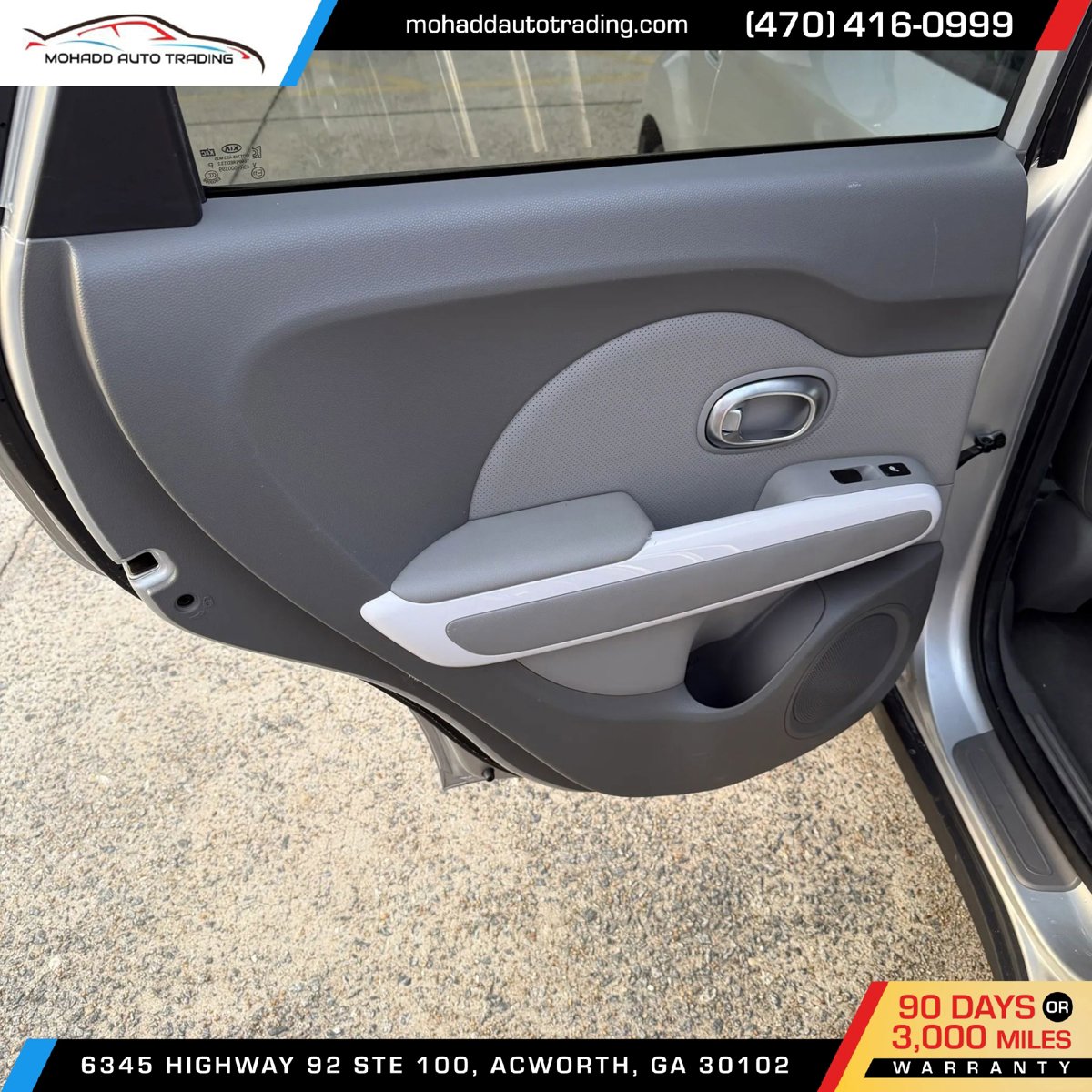 Used 2018 Kia Soul EV + image 11