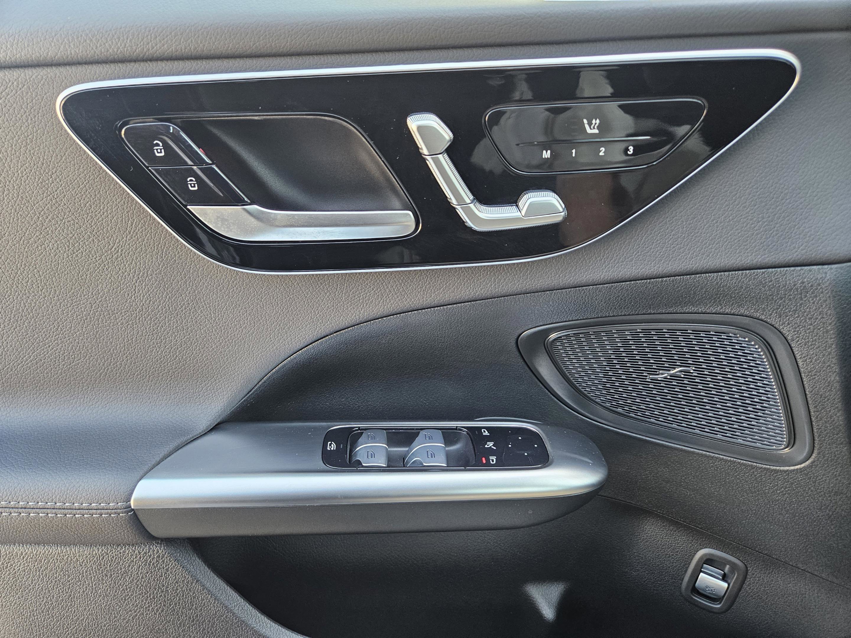 Certified 2026 Mercedes-Benz C 300 4MATIC Sedan image 22