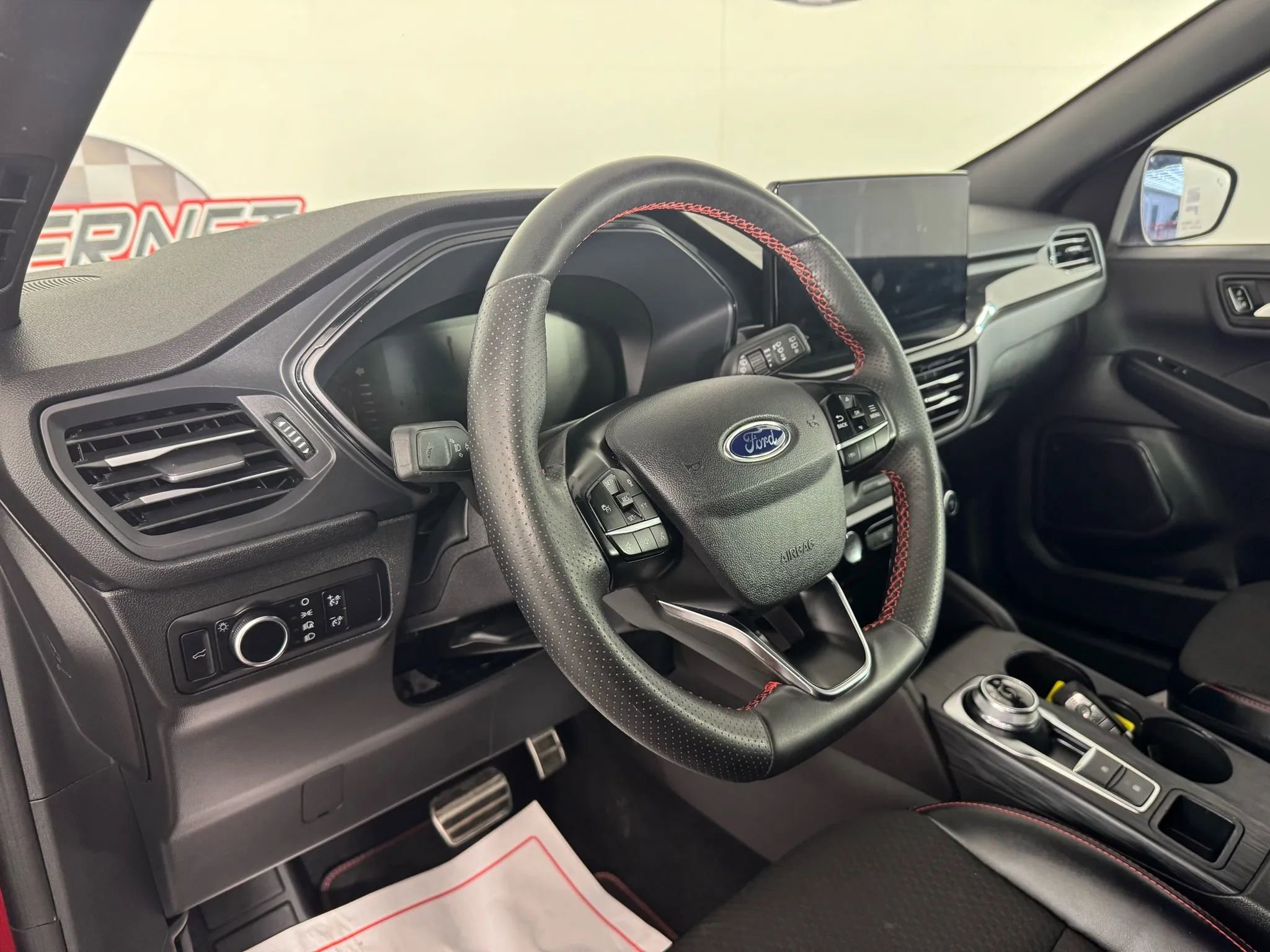 Used 2023 Ford Escape ST-Line w/ Tech Pack #1 image 10