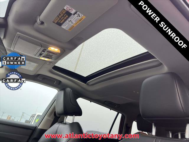 Certified 2024 Toyota Highlander XLE image 15