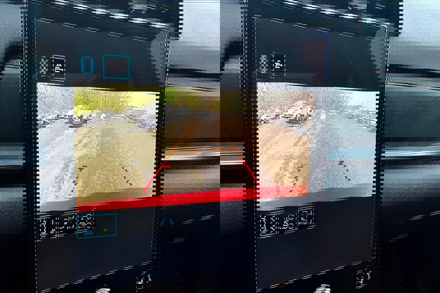 Used 2026 GMC Terrain AT4 w/ Convenience Package III image 9