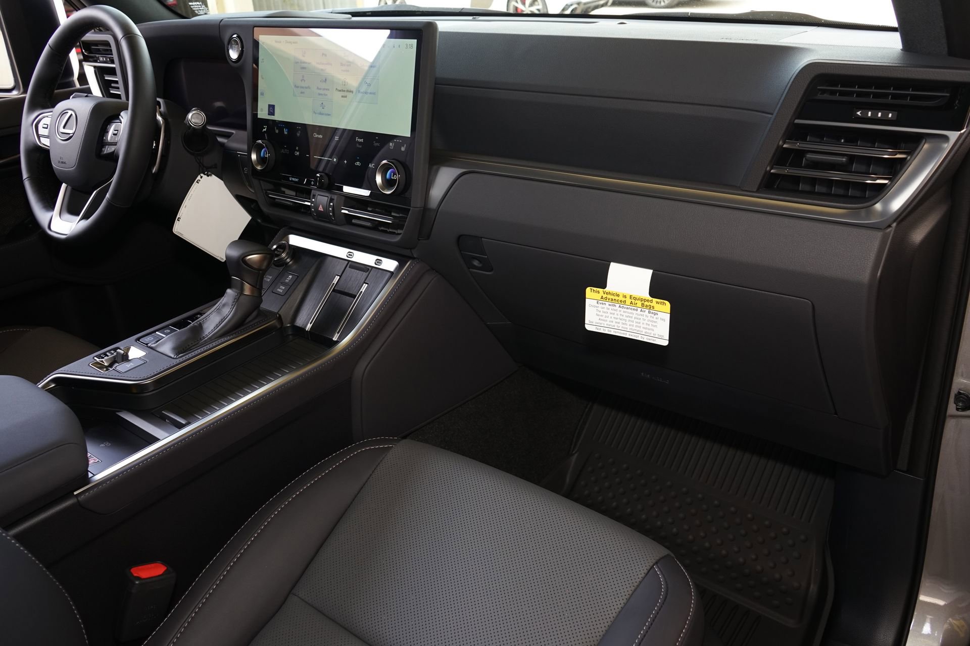 Used 2026 Lexus GX 550 w/ Accessory Package (ZB) image 5