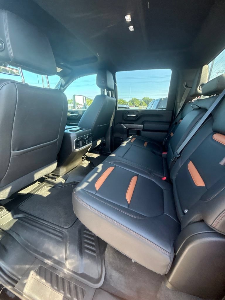 Used 2023 GMC Sierra 2500 AT4 w/ Gooseneck/5TH Wheel Package AWD/4WD image 17