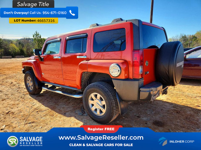 Used 2009 HUMMER H3 Luxury AWD/4WD image 3