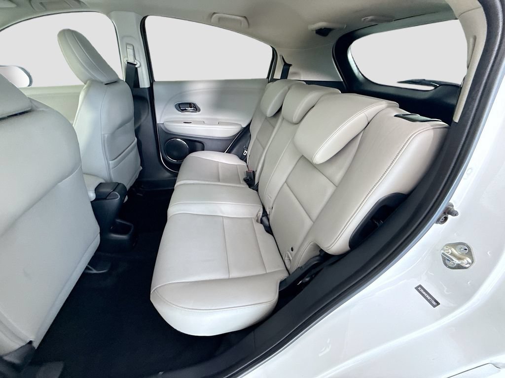 Certified 2019 Honda HR-V Touring image 21