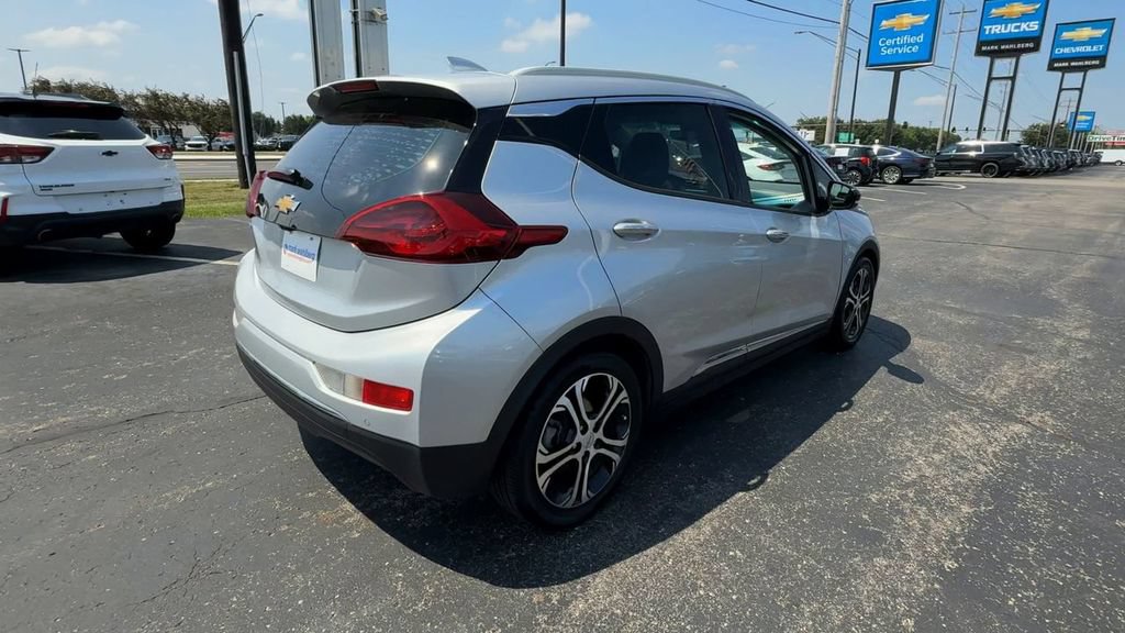 Used 2020 Chevrolet Bolt Premier w/ Infotainment Package FWD image 8