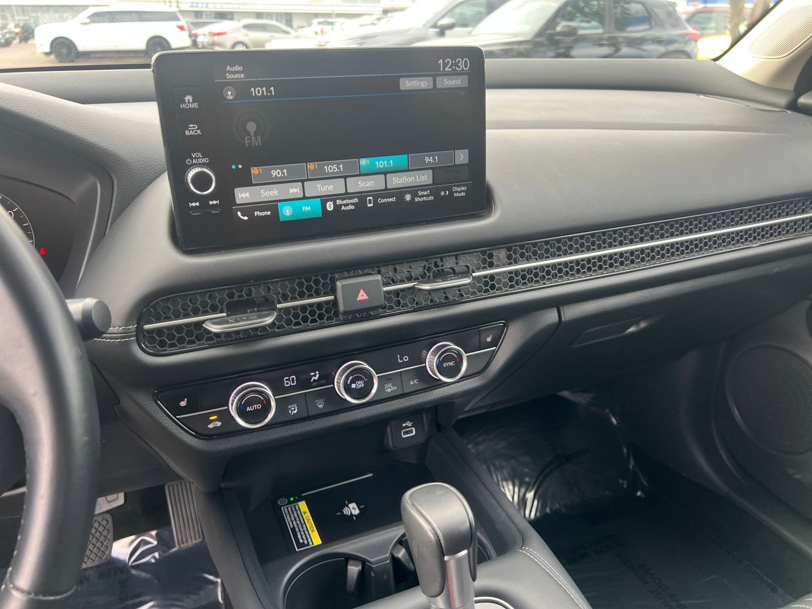 Used 2025 Honda HR-V EX-L image 17
