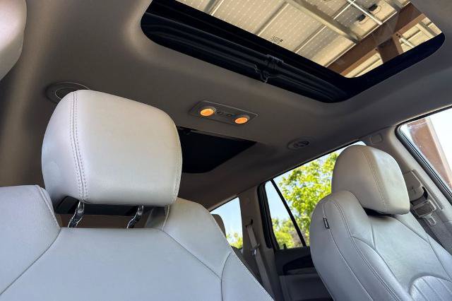 Used 2015 Buick Enclave Premium w/ Experience Buick Package AWD/4WD image 27