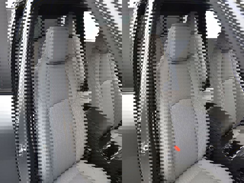 New 2025 Toyota Tacoma Limited w/ Tow Tech Package image 11