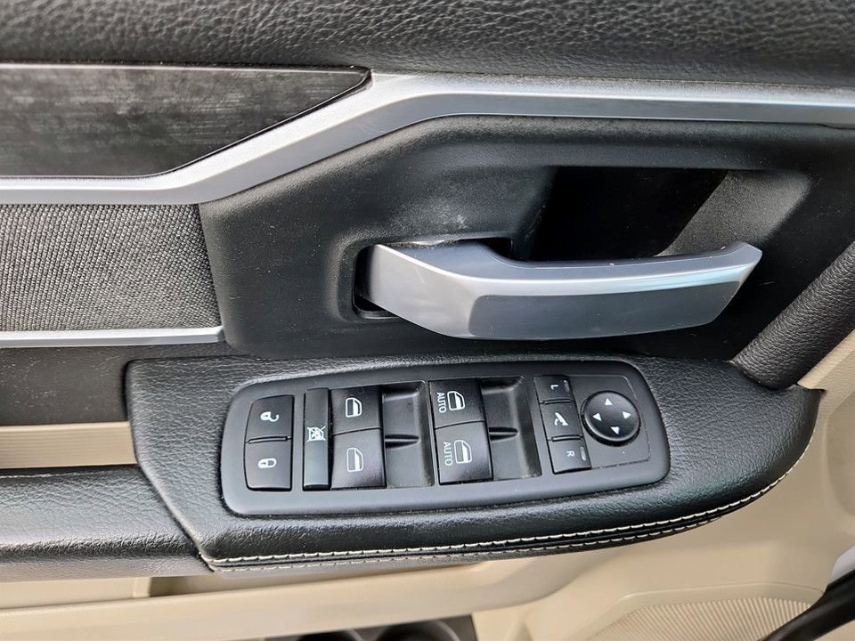 Used 2019 RAM 3500 Big Horn image 20