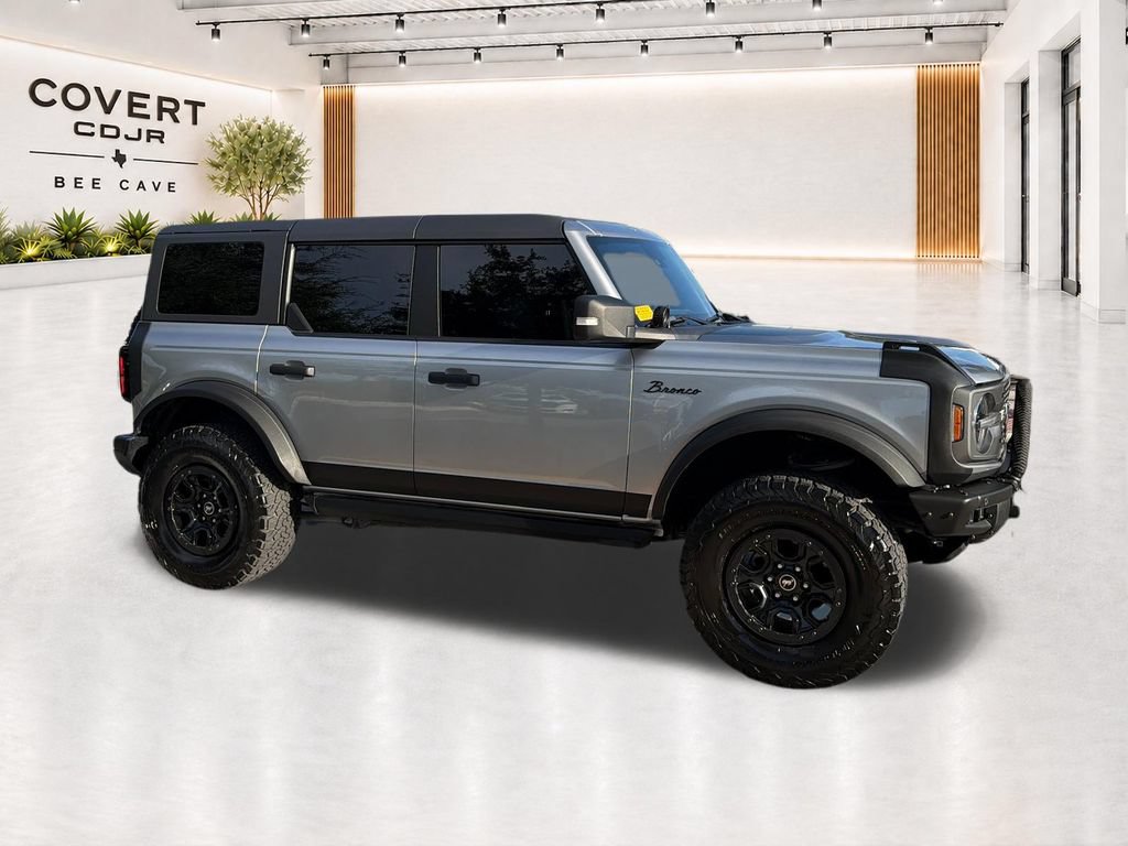 Used 2022 Ford Bronco Badlands w/ Sasquatch Package AWD/4WD image 16