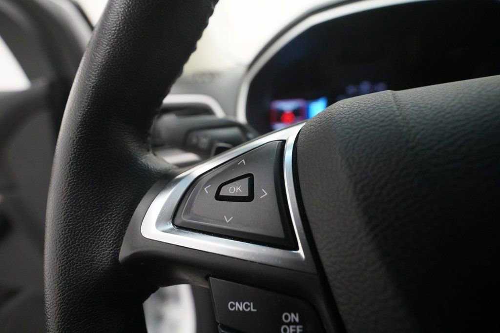 Used 2020 Ford Edge SEL w/ Convenience Package image 18