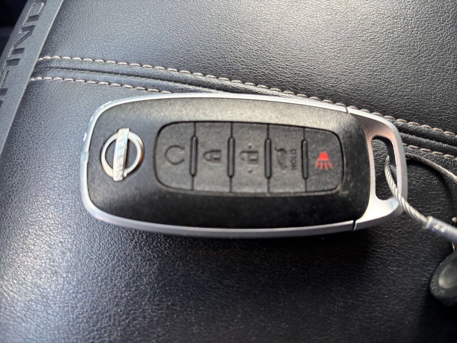 Used 2025 Nissan Pathfinder SV AWD/4WD image 22