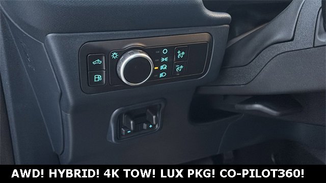 New 2025 Ford Maverick XLT w/ Equipment Group 301A image 8