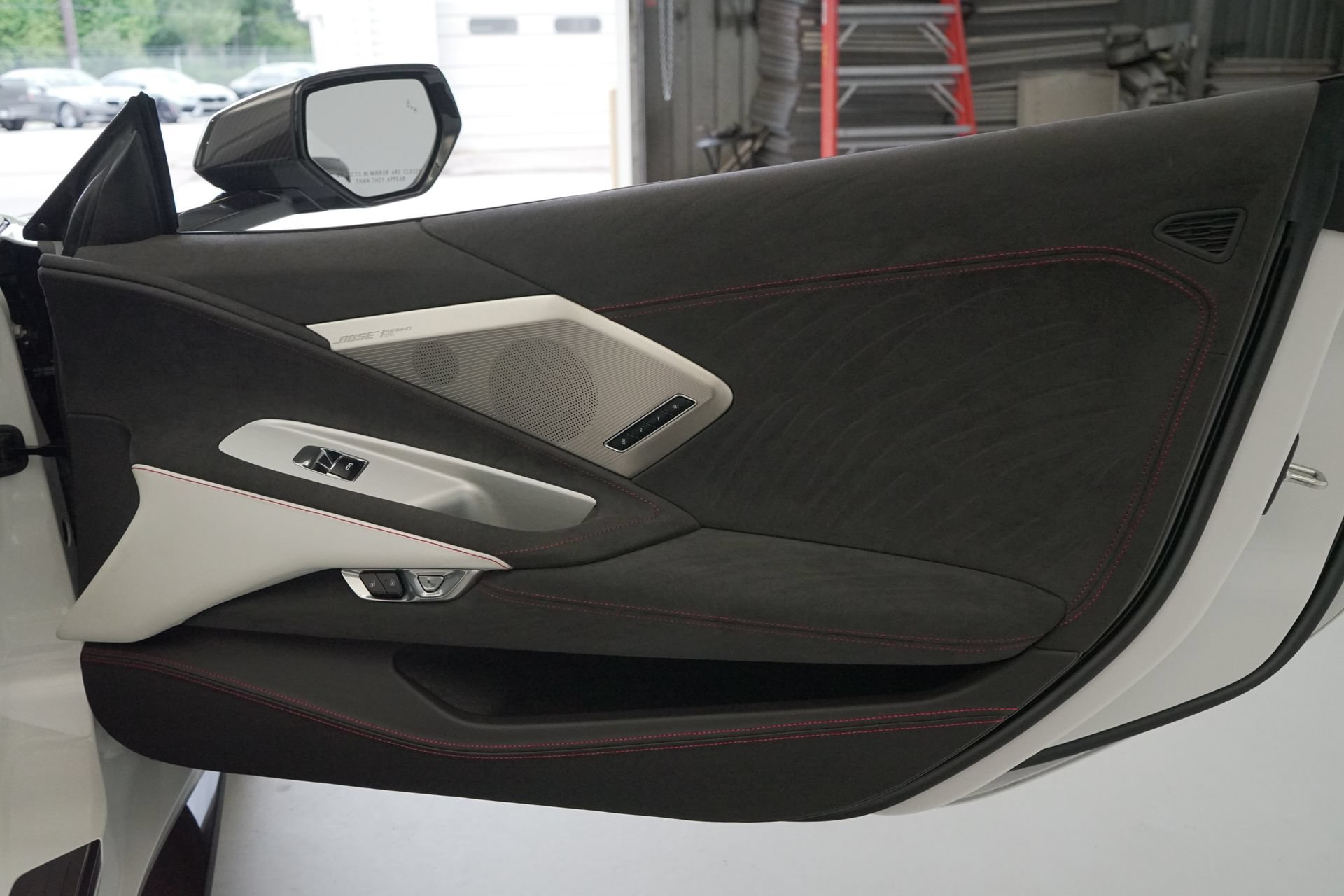 Used 2023 Chevrolet Corvette Stingray Premium Conv w/ Z51 Performance Package RWD image 24