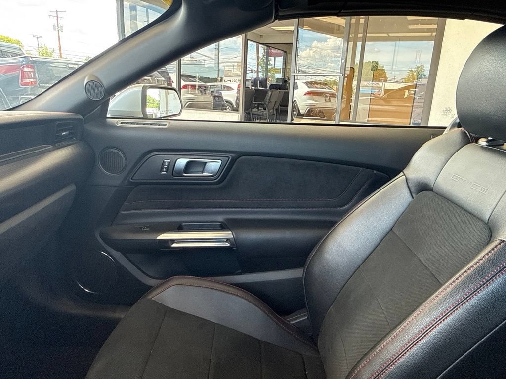 Used 2020 Ford Mustang GT Premium w/ Equipment Group 401A RWD image 26