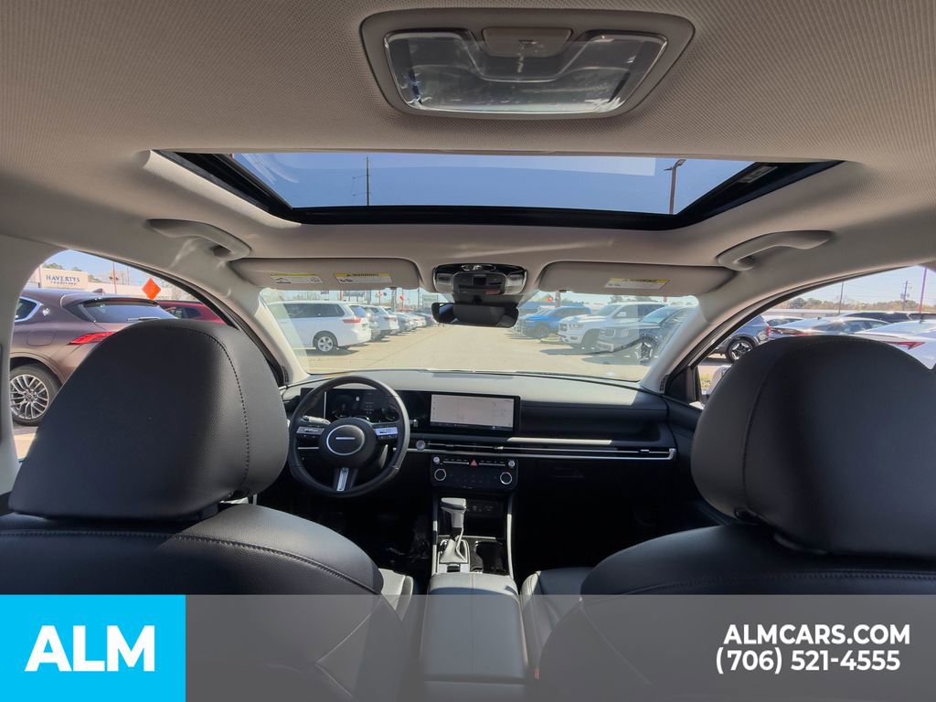 Certified 2025 Hyundai Tucson SEL image 18