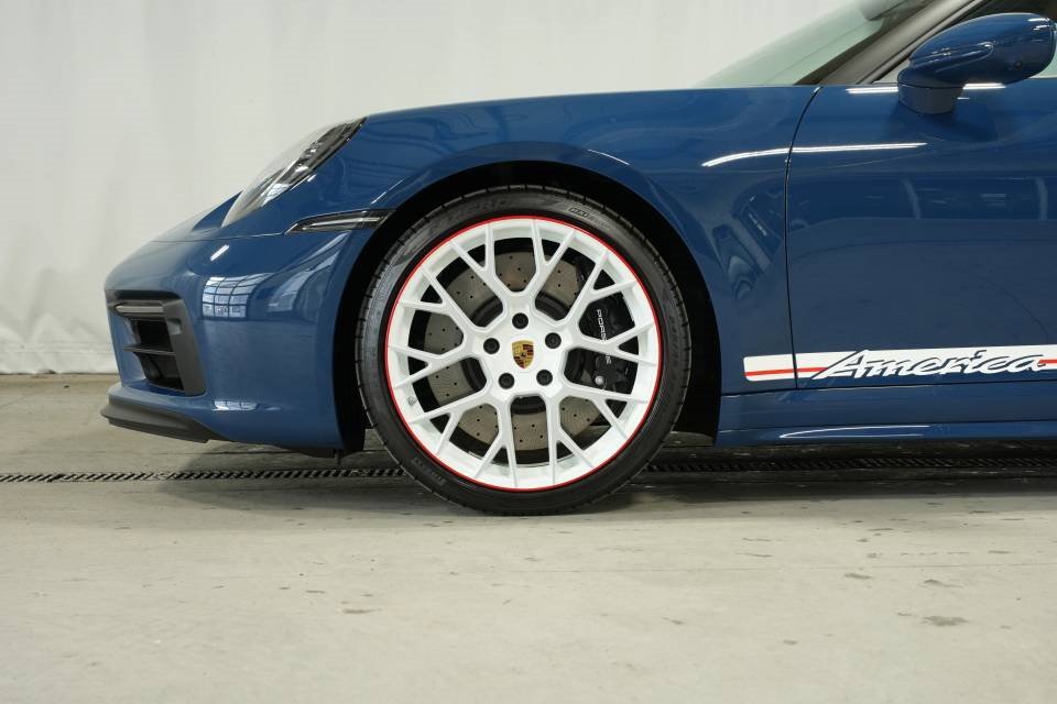 Used 2023 Porsche 911 Carrera GTS image 45