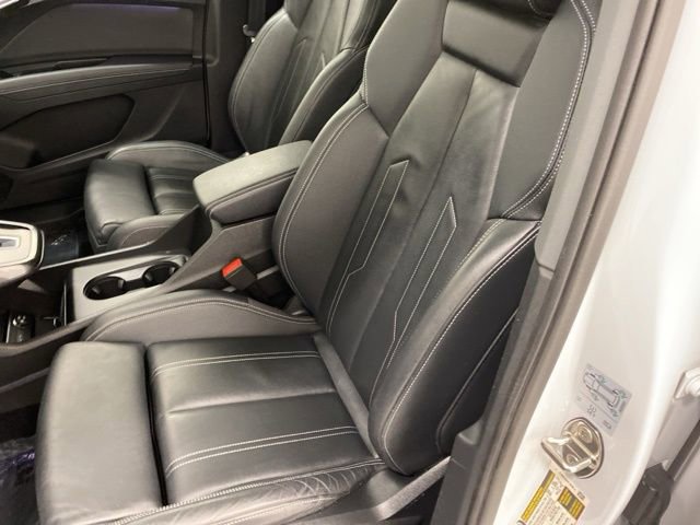 Used 2023 Audi Q4 e-tron Premium Plus w/ Premium Plus AWD/4WD image 15