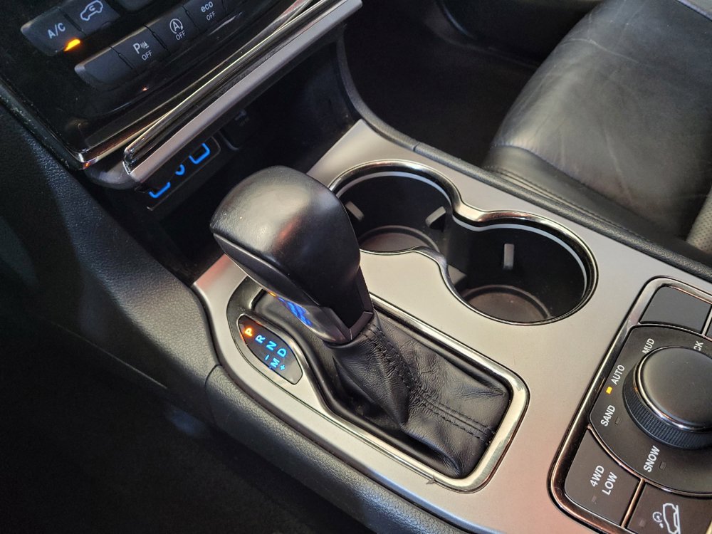 Used 2020 Jeep Grand Cherokee Limited X AWD/4WD image 26