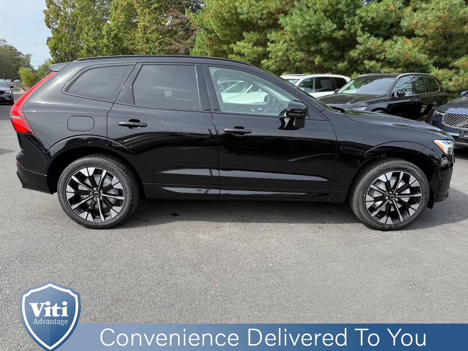 New 2026 Volvo XC60 B5 Plus w/ Protection Package Premier image 9
