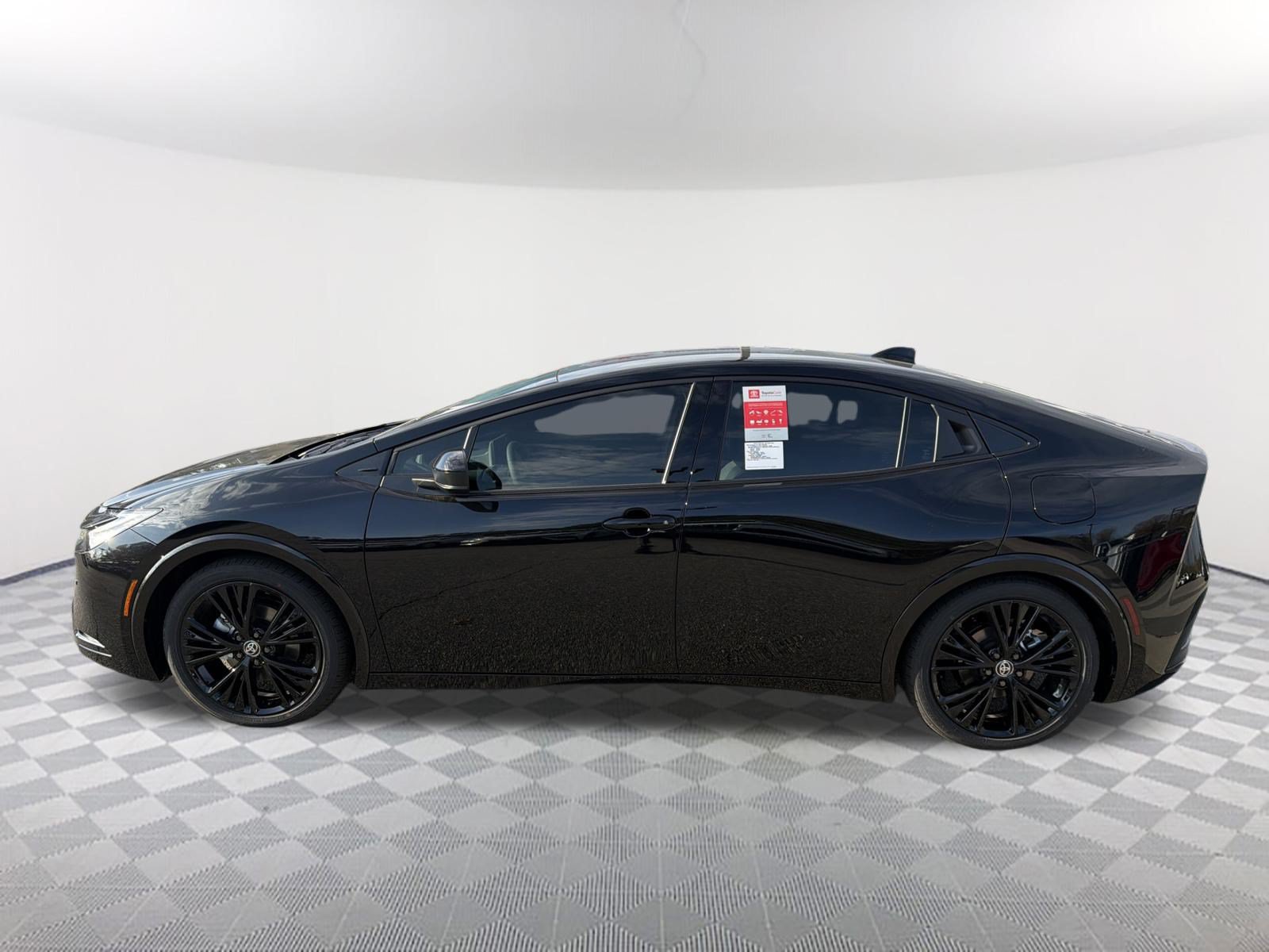 New 2026 Toyota Prius Plug-In Hybrid FWD image 13