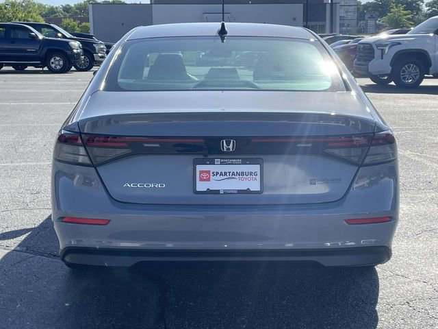 Used 2025 Honda Accord SE image 5