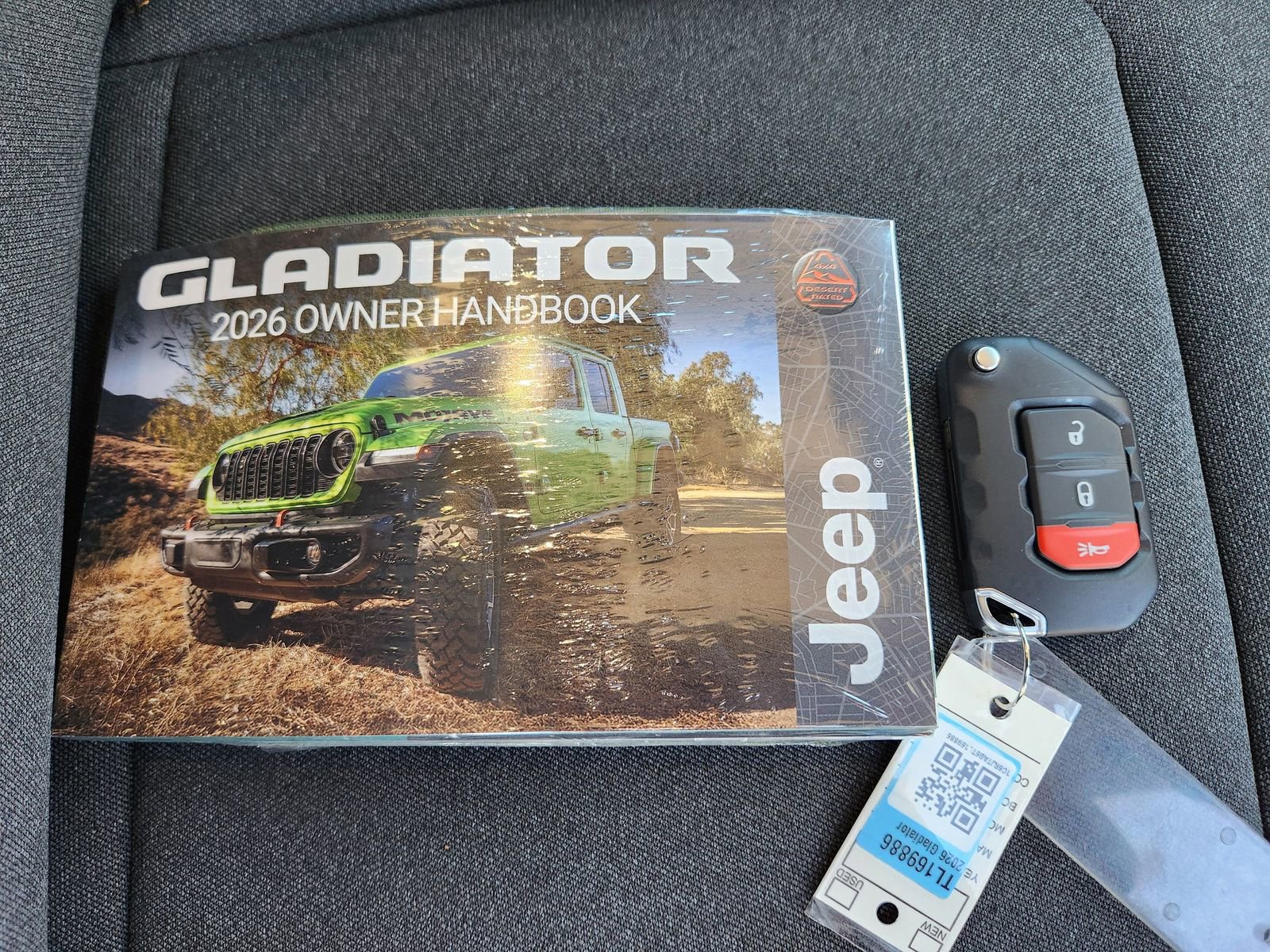 New 2026 Jeep Gladiator Sport image 42