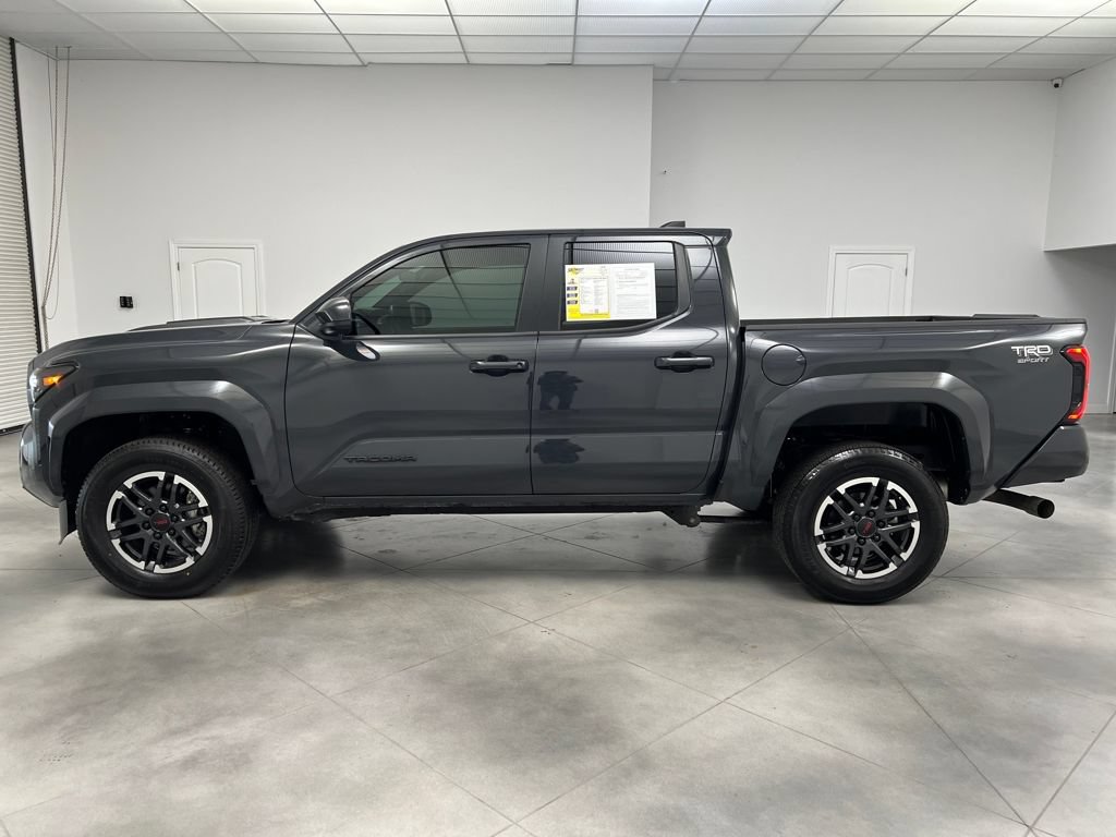 Used 2024 Toyota Tacoma TRD Sport RWD image 9