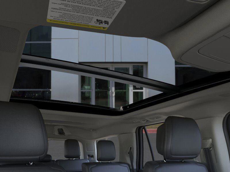 New 2026 Ford Expedition Platinum w/ Driver's Package image 22