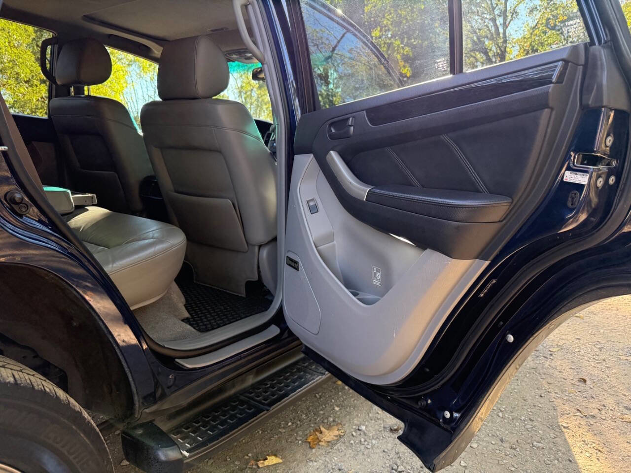 Used 2007 Toyota 4Runner Limited image 56