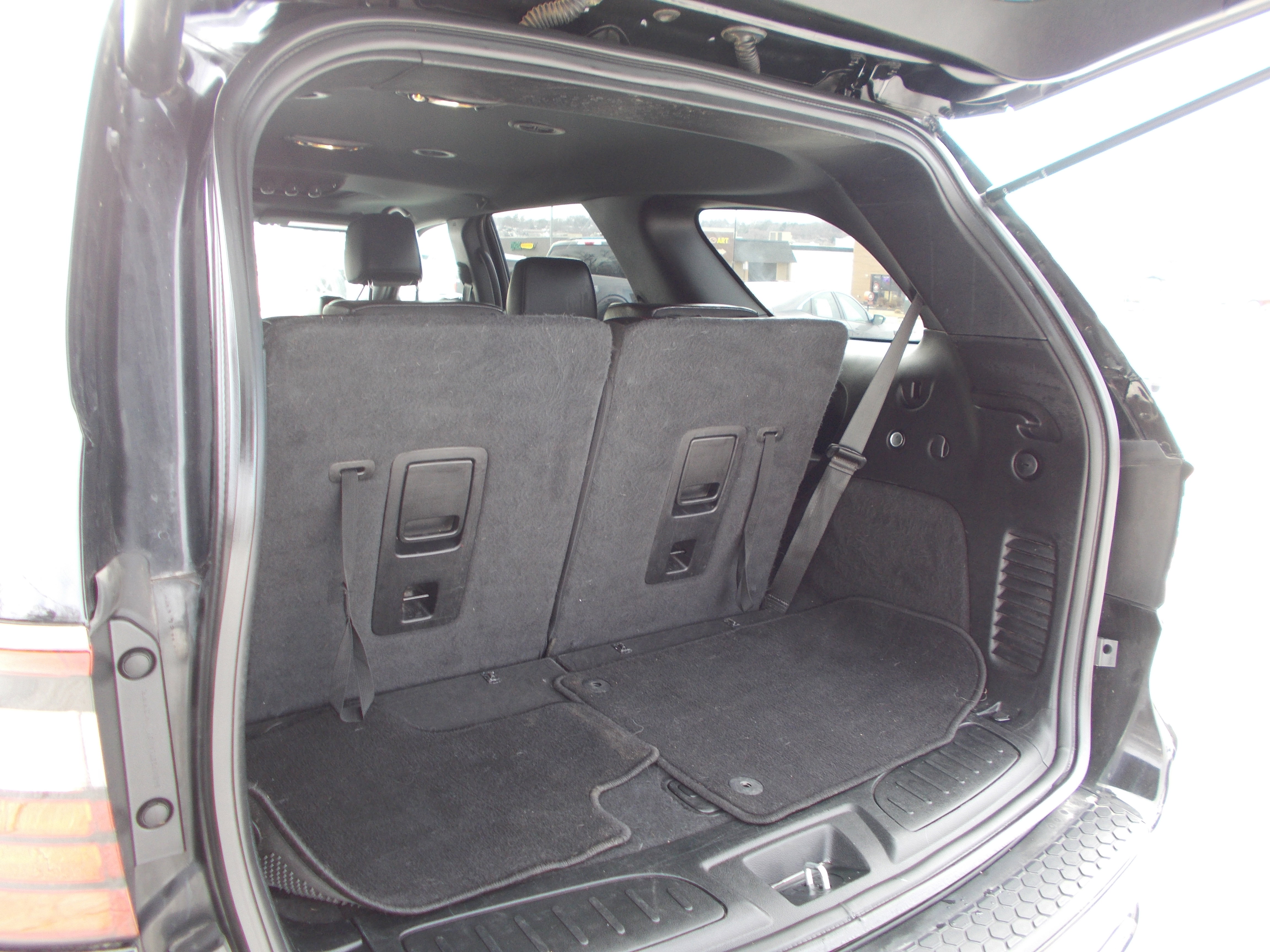 Used 2023 Dodge Durango GT image 9