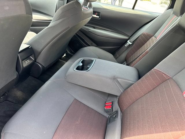 Used 2023 Toyota Corolla SE w/ Carpet Mat Package (TMS) FWD image 10