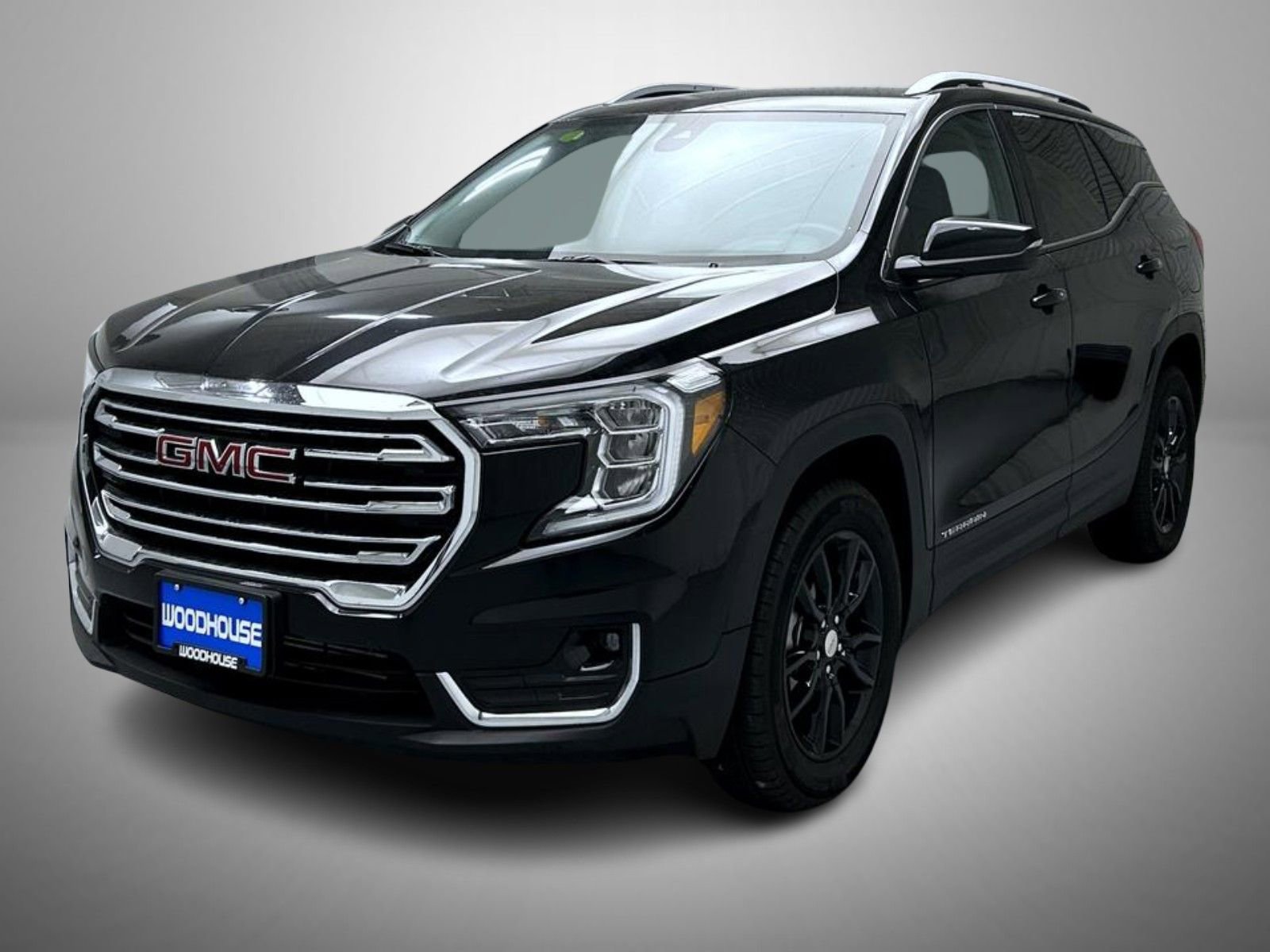 Used 2024 GMC Terrain SLT