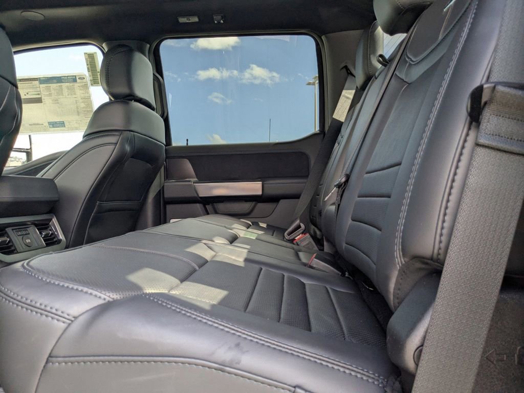 New 2026 Ford F250 Platinum image 17