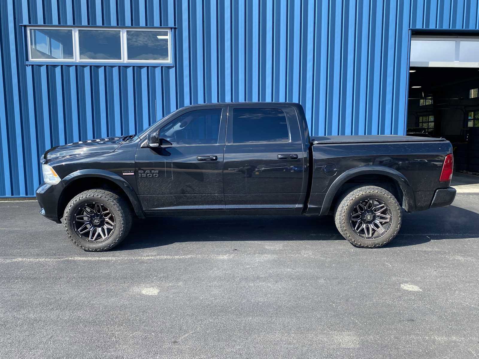 Used 2010 Dodge Ram 1500 Truck Sport image 15