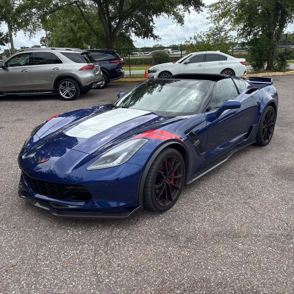 Used 2017 Chevrolet Corvette Grand Sport RWD image 2