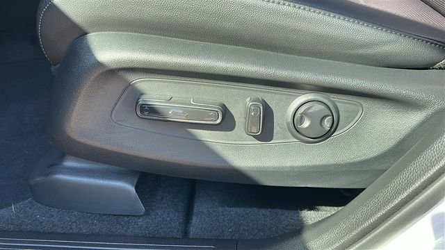 Used 2026 Honda CR-V EX-L image 10