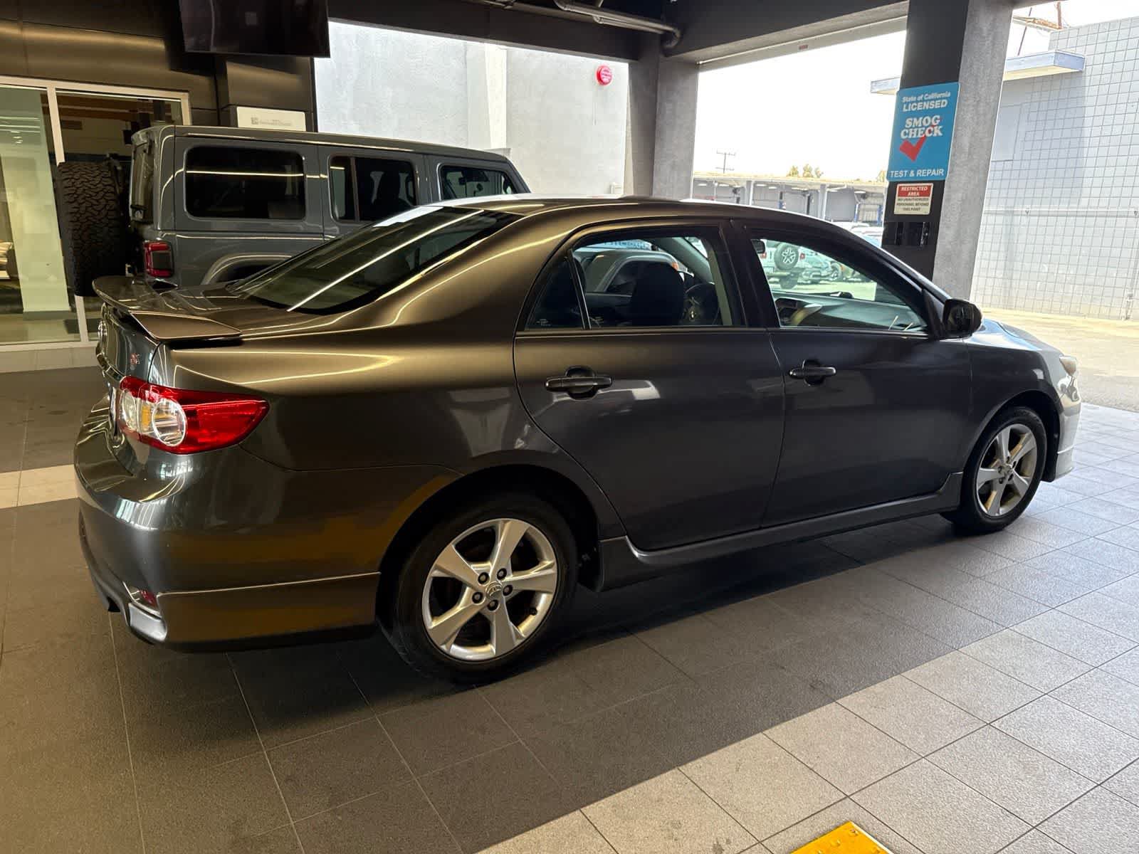 Used 2013 Toyota Corolla S FWD image 11