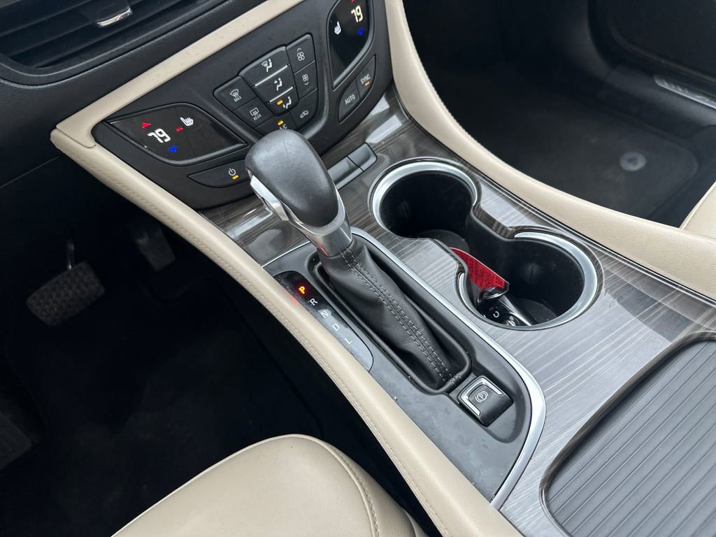 Used 2020 Buick Envision Preferred AWD/4WD image 18