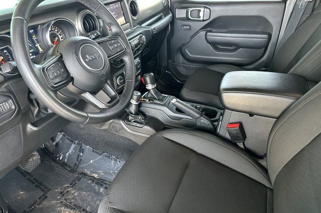 Certified 2022 Jeep Gladiator Sport AWD/4WD image 10