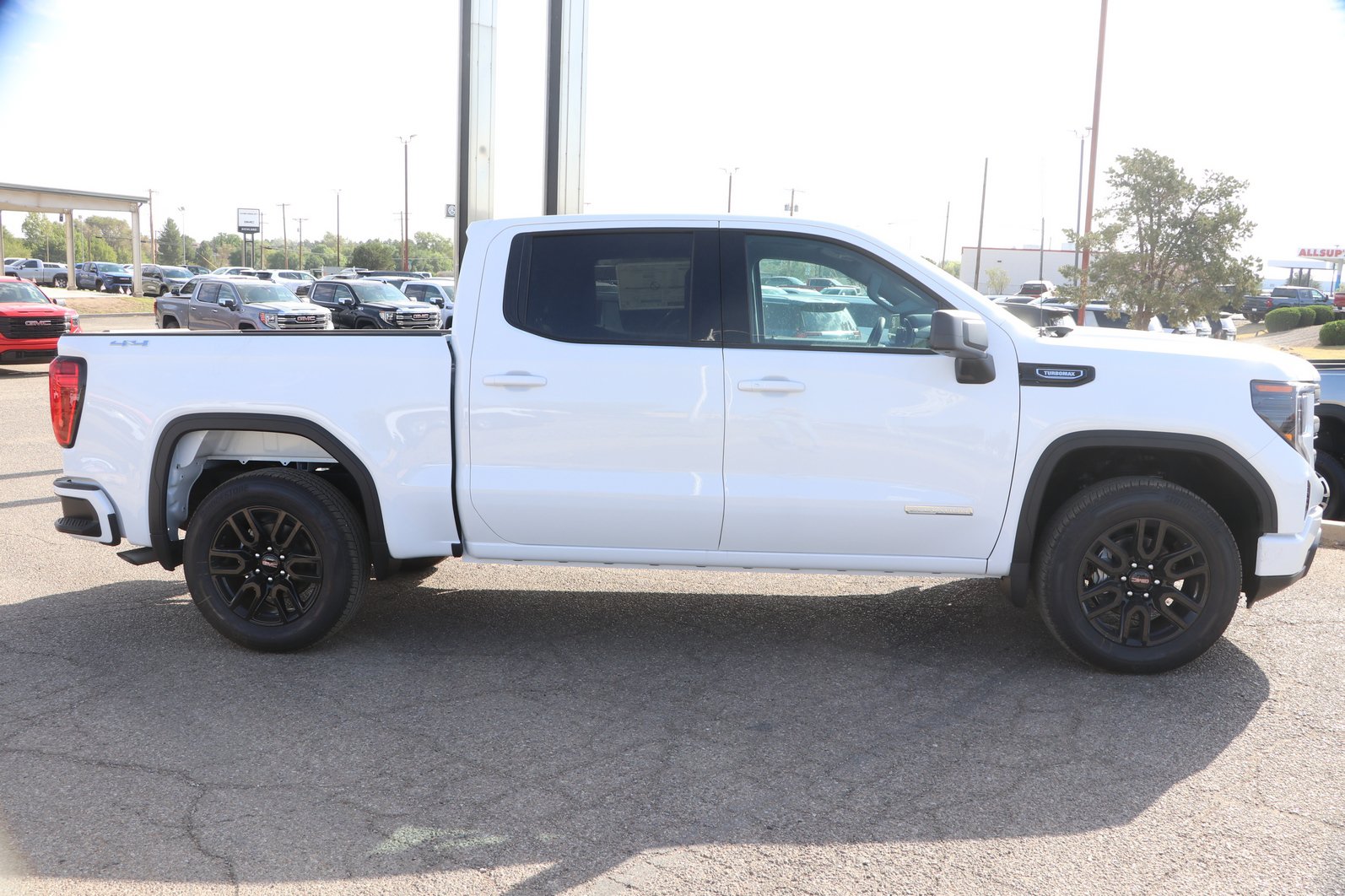 New 2026 GMC Sierra 1500 Elevation AWD/4WD image 8