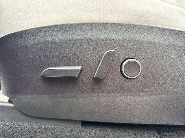 Used 2023 Tesla Model Y Long Range image 17